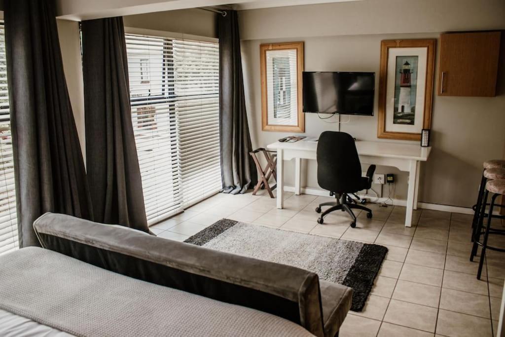 Concord Apartment Stellenbosch Bagian luar foto